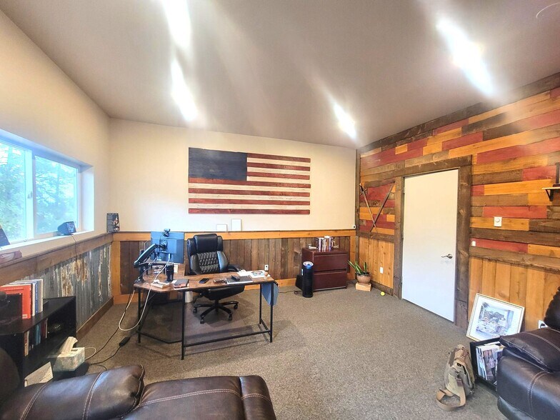 1611 S Geiger Blvd, Spokane, WA à vendre - Photo du bâtiment - Image 3 de 49