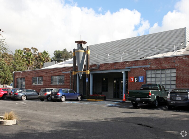 9909 Jefferson Blvd, Culver City, CA à vendre - Photo du bâtiment - Image 3 de 6