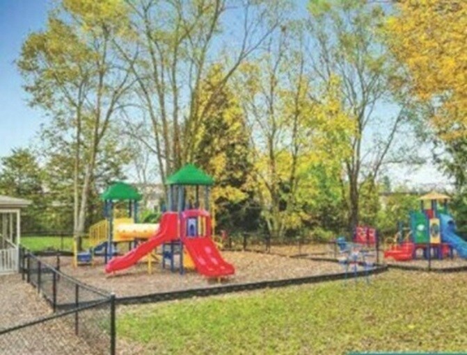 14621 Amstutz Rd, Leo, IN à louer - Photo du bâtiment - Image 3 de 8