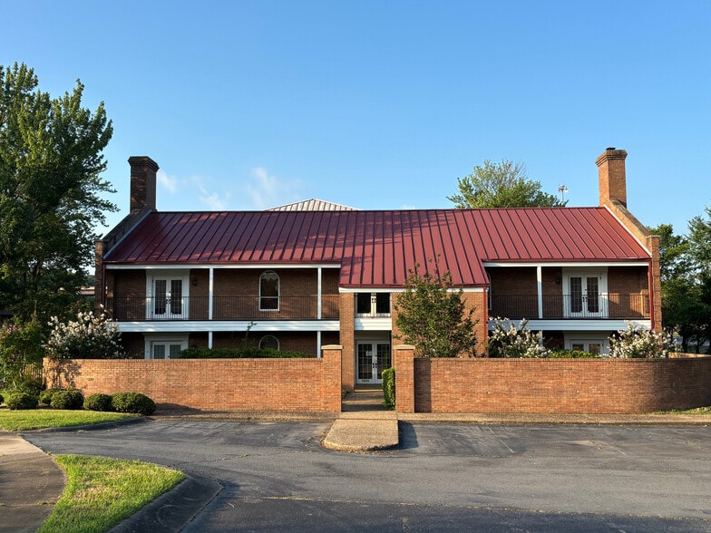 310 Executive Ct, Little Rock, AR for sale - Building Photo - Image 2 of 7