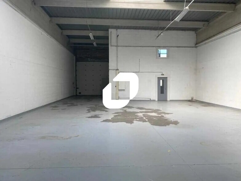 Office in SAINT-OUEN-L'AUMONE for lease - Interior Photo - Image 3 of 26