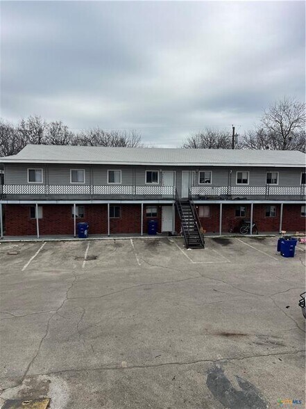 913 15th st, Copperas Cove, TX à vendre - Photo principale - Image 1 de 6