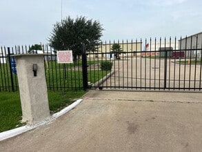 6603 Langham Dr, Houston, TX for lease Aerial- Image 2 of 25