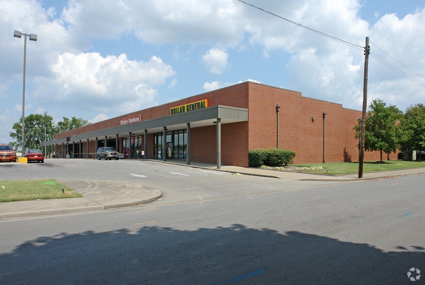 615 Gallatin Rd, Nashville, TN for lease - Building Photo - Image 3 of 10