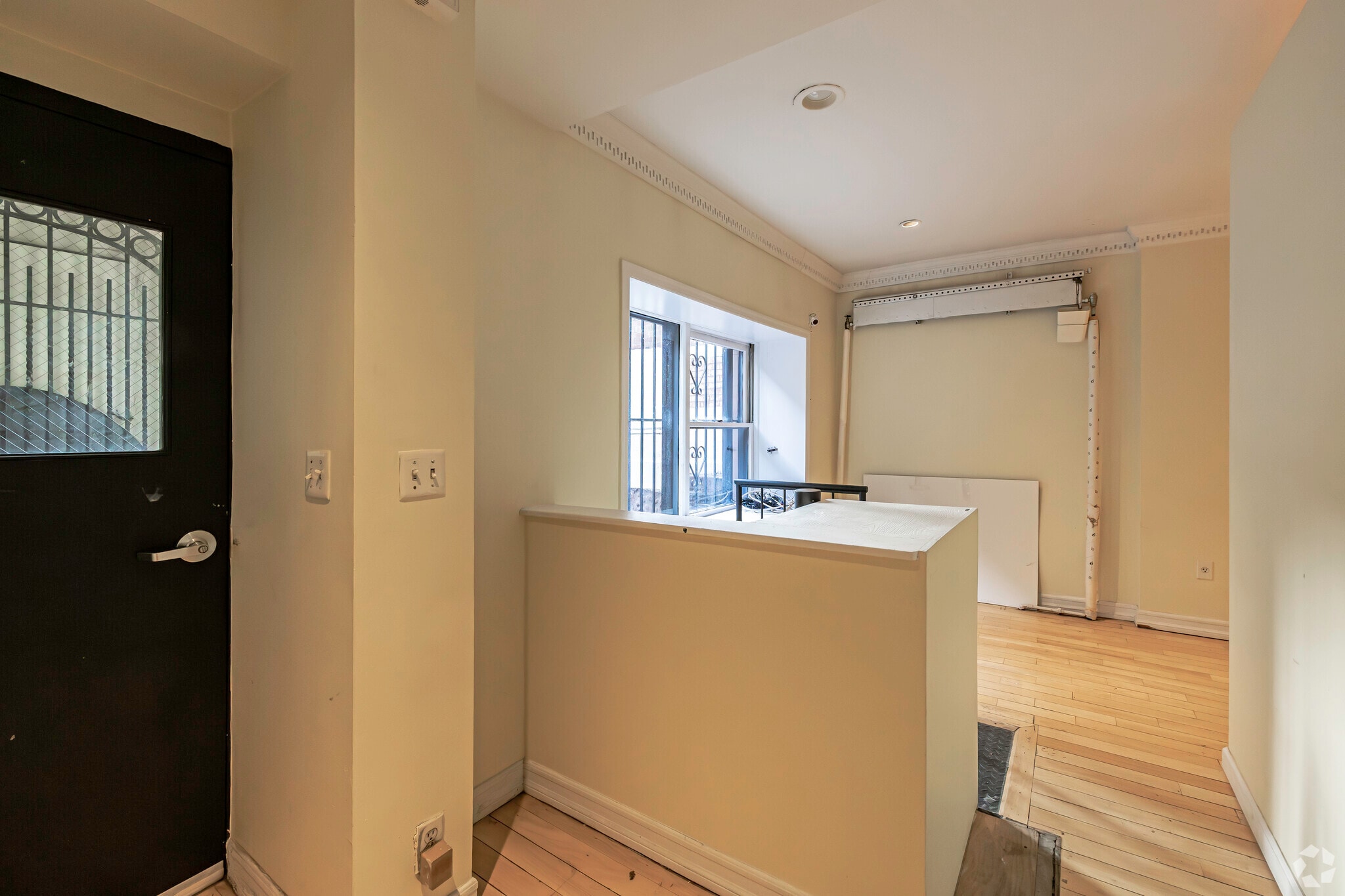 173 W 85th St, New York, NY for lease Interior Photo- Image 1 of 17