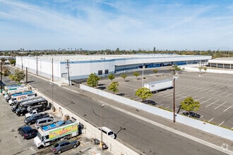 500 W Warner Ave, Santa Ana, CA - Aérien  Vue de la carte