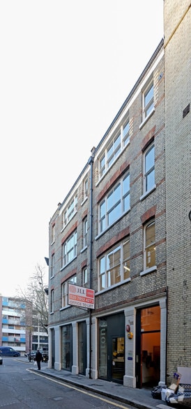 1-2 Sycamore St, London for lease - Building Photo - Image 3 of 3