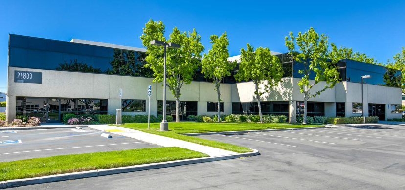 25809 Business Center Dr, Redlands, CA à louer - Photo principale - Image 1 de 1