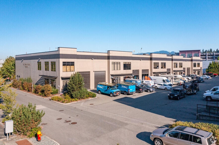 2075 Brigantine Dr, Coquitlam, BC for sale - Primary Photo - Image 1 of 1