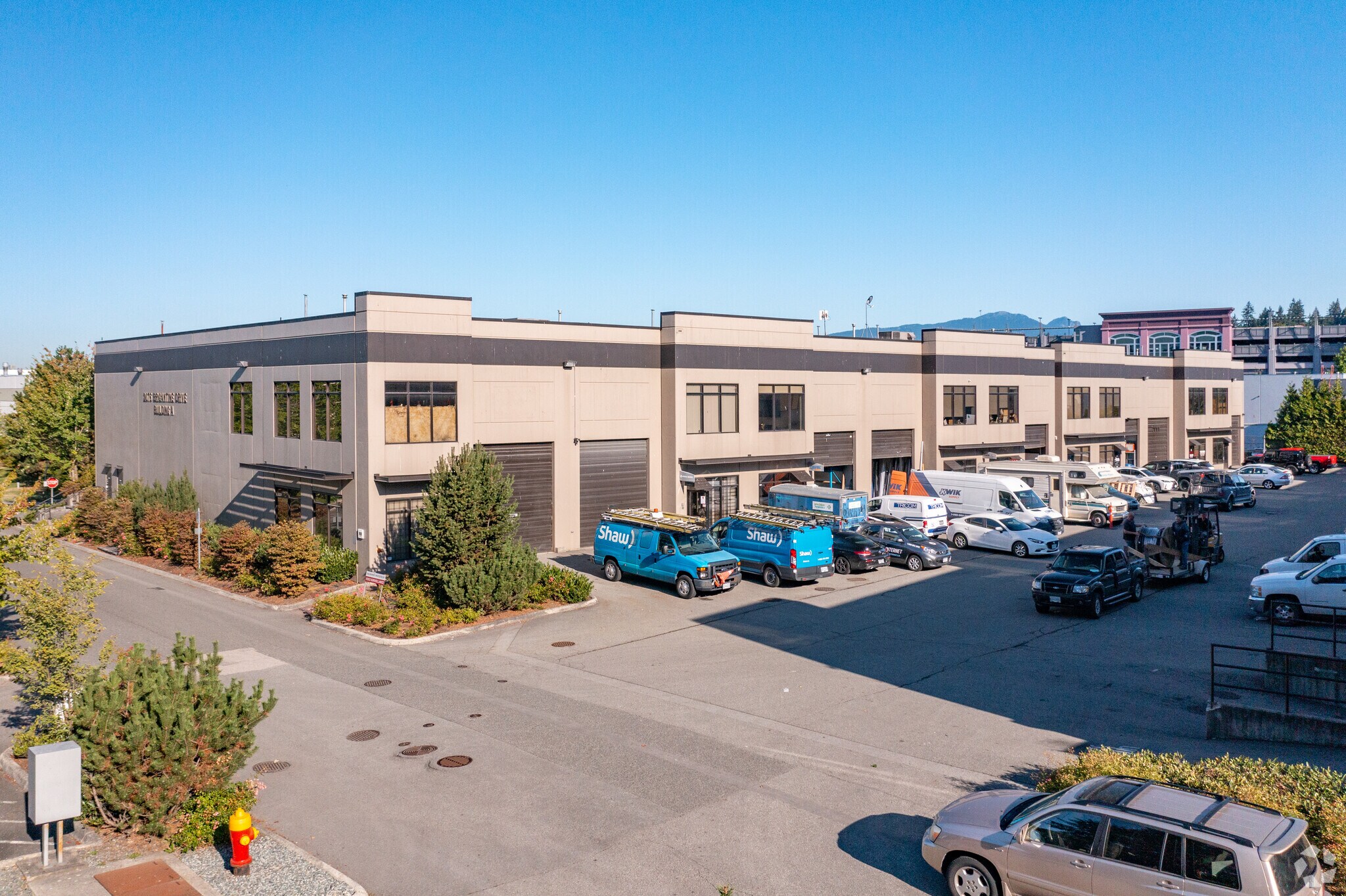 2075 Brigantine Dr, Coquitlam, BC à vendre Photo principale- Image 1 de 1