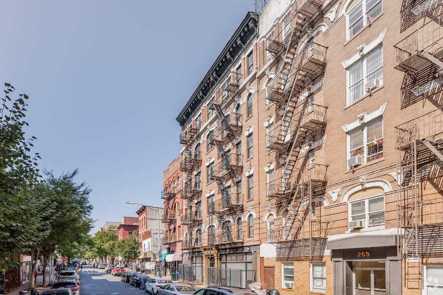 265 S 2nd St, Brooklyn, NY for sale - Building Photo - Image 3 of 6