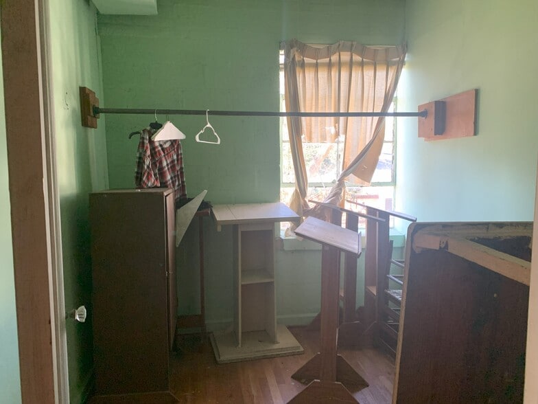 508 82nd St N, Birmingham, AL for sale - Interior Photo - Image 2 of 10