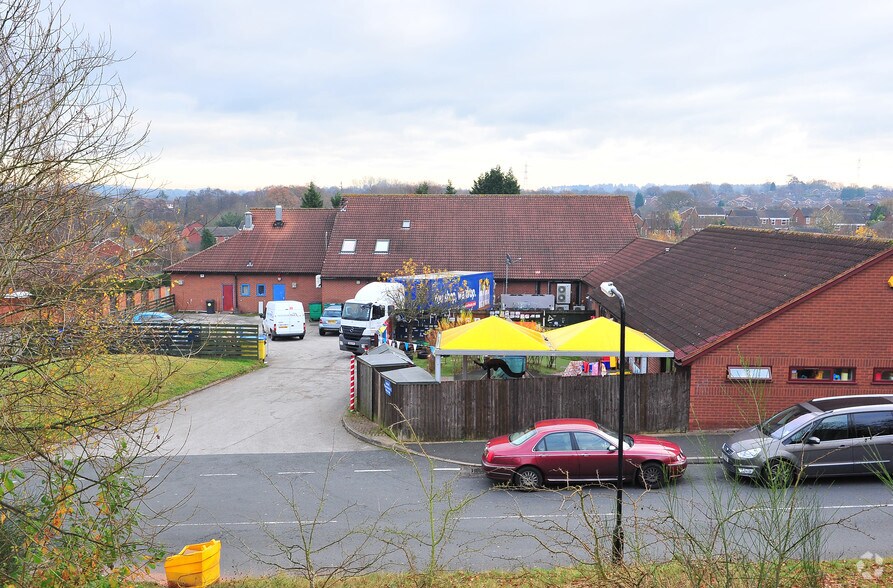 Warbler Pl, Kidderminster à louer - Photo du bâtiment - Image 3 de 3