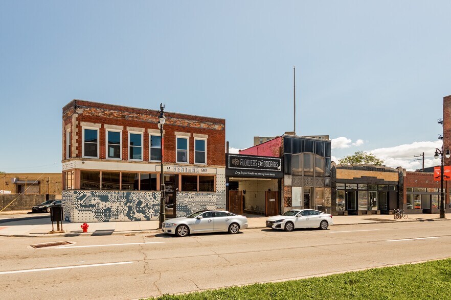 1494 Gratiot Ave, Detroit, MI à vendre - Photo du bâtiment - Image 3 de 9