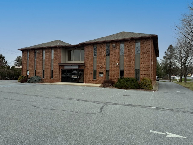 1120 S Cedar Crest Blvd, Allentown, PA for lease Primary Photo- Image 1 of 2