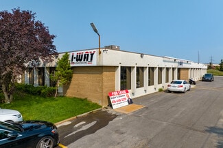 Plus de détails pour 51 Worcester Rd, Toronto, ON - Industriel à vendre