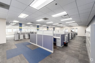 8211 Town Center Dr, Nottingham, MD à louer Photo intérieure- Image 2 de 5