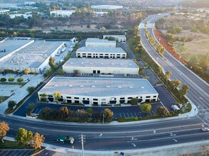 21-29 W Easy St, Simi Valley, CA - AERIAL  map view