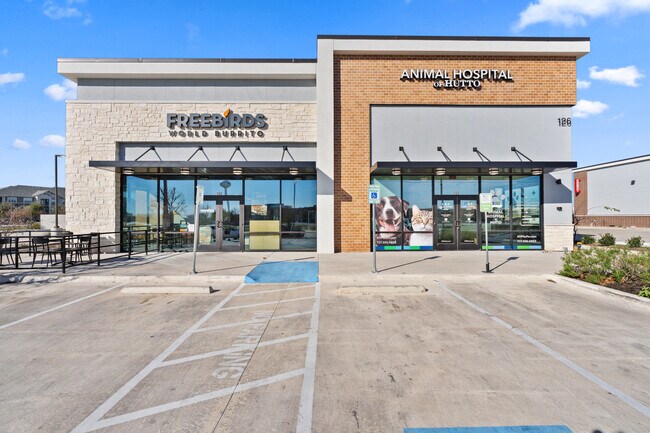 More details for 126 Chris Kelley blvd, Hutto, TX - Retail for Sale