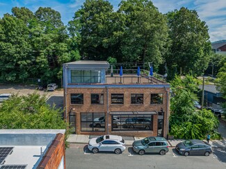 Plus de détails pour 39 Banks Ave, Asheville, NC - Vente au détail à louer