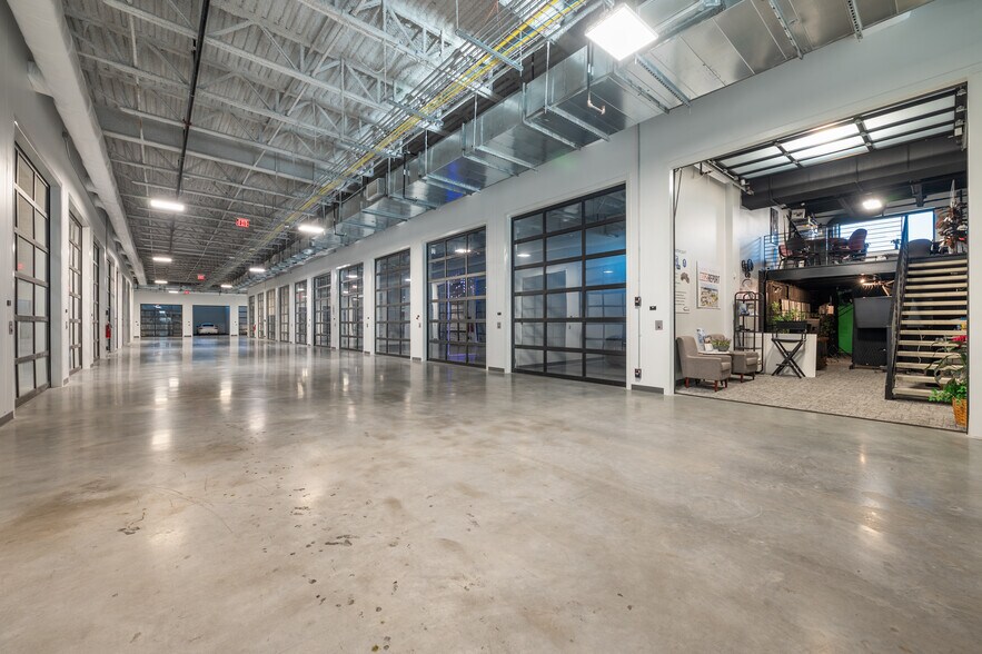 4229 FM 620, Austin, TX à vendre - Photo intérieure - Image 1 de 17