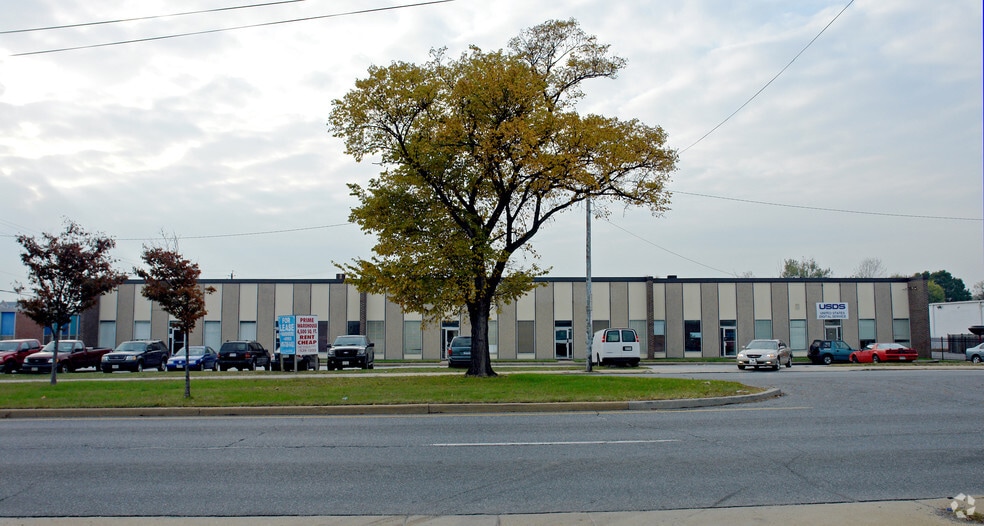 1722-1738 Edison Hwy, Baltimore, MD à louer - Photo principale - Image 1 de 1