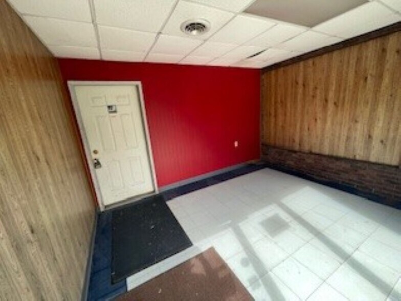 1600 N Main St, Georgetown, IL à vendre - Photo du bâtiment - Image 2 de 11