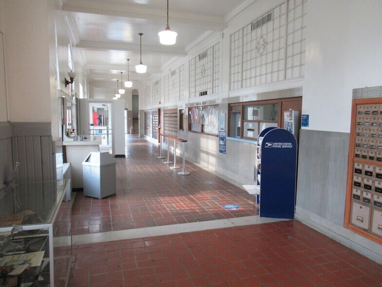 34 A St NE, Miami, OK à louer - Photo intérieure - Image 2 de 3