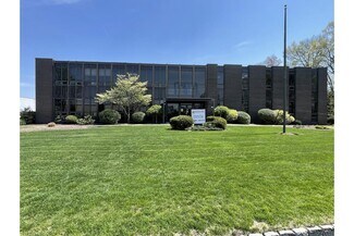 Plus de détails pour 22 Audrey Pl, Fairfield, NJ - Industriel à louer