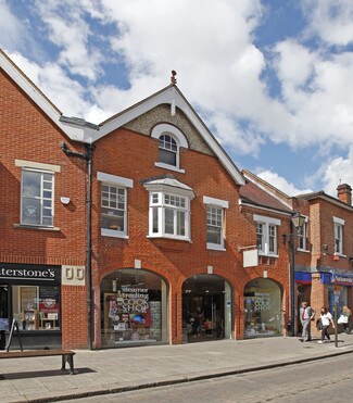 Plus de détails pour 10 South St, Bishop's Stortford - Commerce de détail à vendre