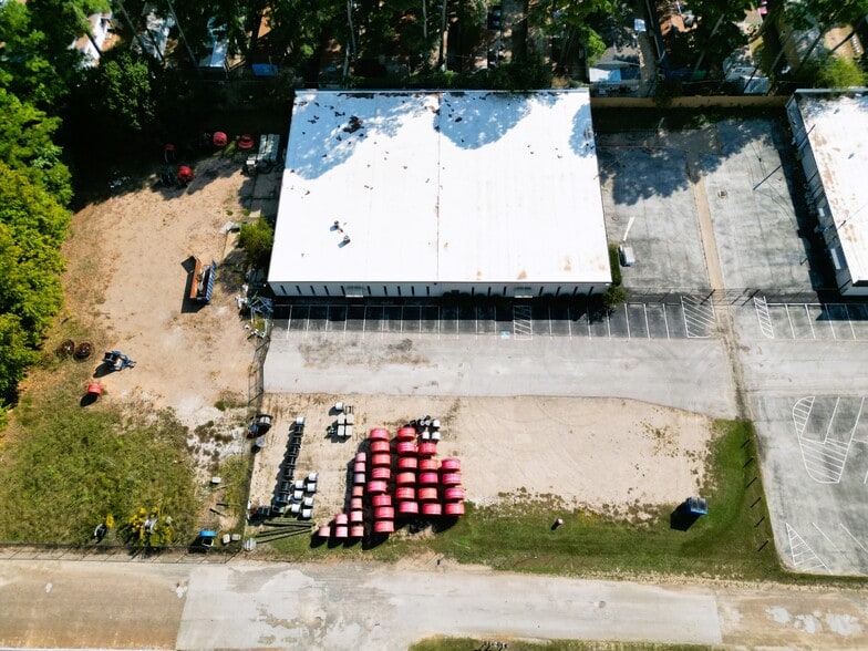 812 S Eastman Rd, Longview, TX for lease - Building Photo - Image 3 of 12