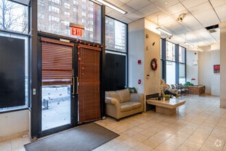 145 E 32nd St, New York, NY for lease Interior Photo- Image 2 of 7