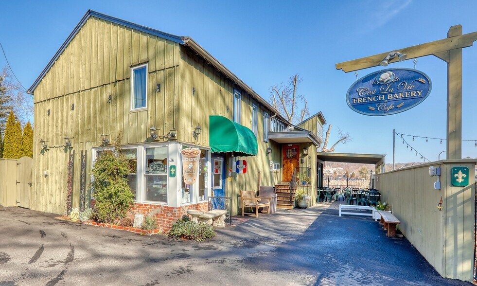 20-1 S Main St, New Hope, PA à louer - Photo du bâtiment - Image 1 de 7