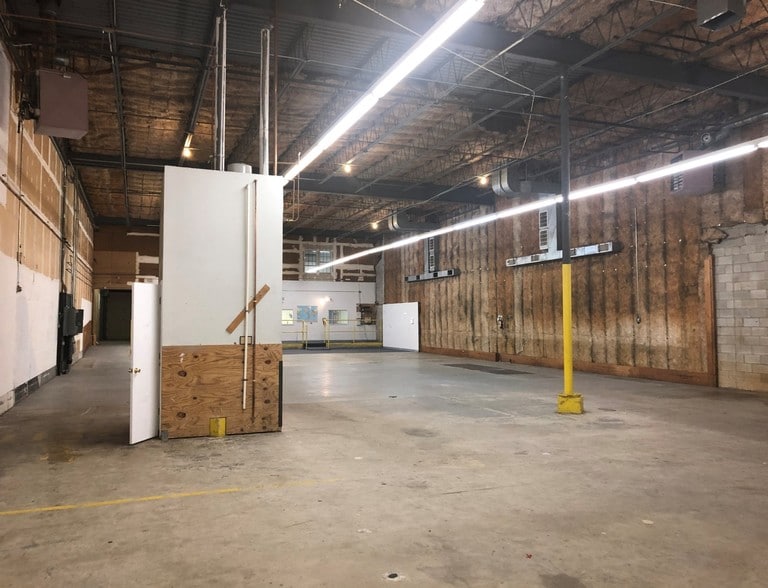 45 Everett Dr, Princeton Junction, NJ for lease - Interior Photo - Image 3 of 22