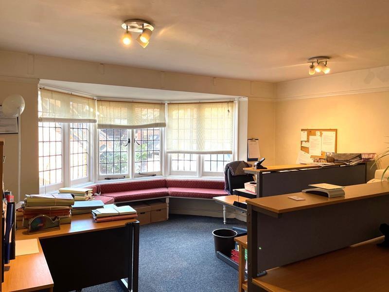 73-73B Bell St, Henley On Thames for lease Interior Photo- Image 1 of 1