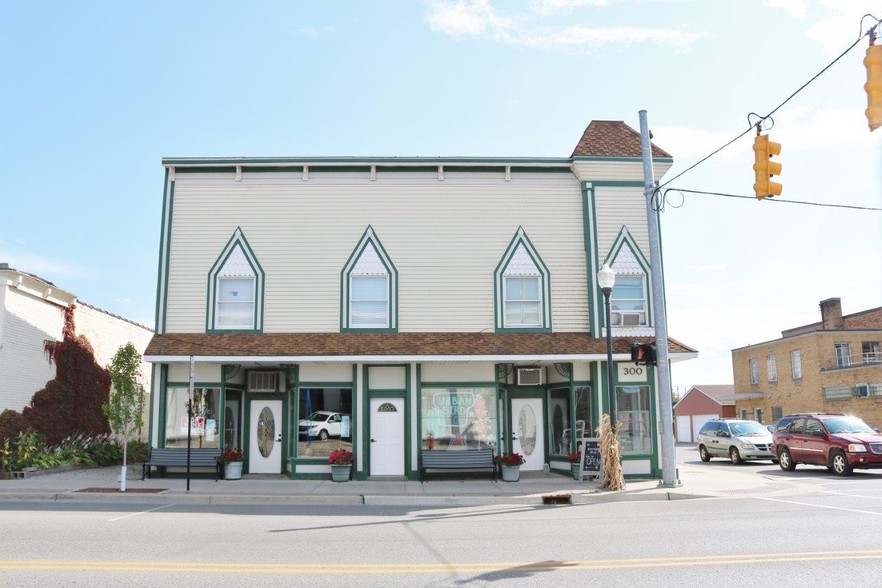 300 N Main St, Cheboygan, MI for sale - Building Photo - Image 1 of 1