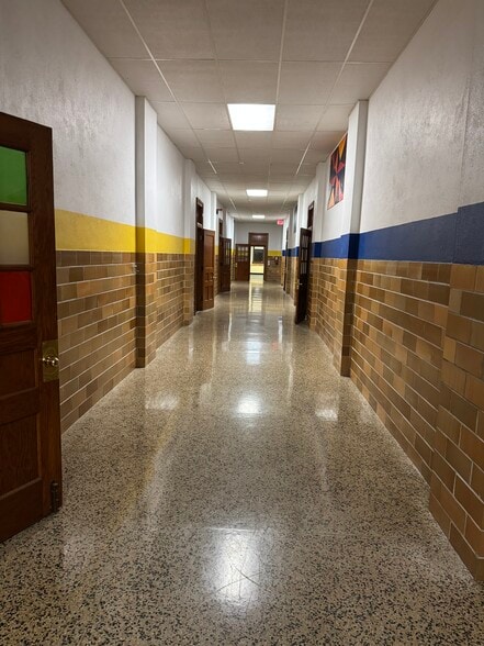 210 W 7th Ave, Ashland, KS for sale - Building Photo - Image 3 of 5