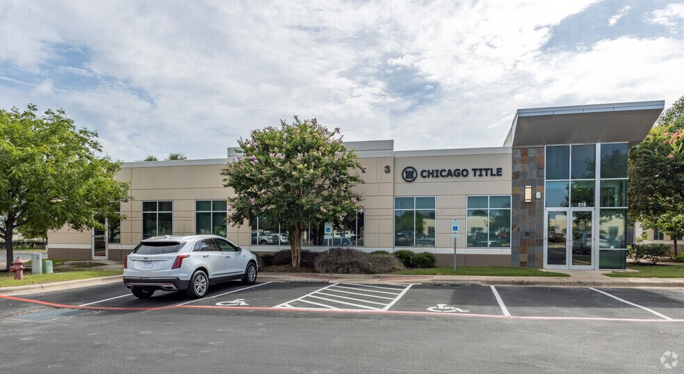 2300 Greenhill Dr, Round Rock, TX à louer - Photo du bâtiment - Image 3 de 4