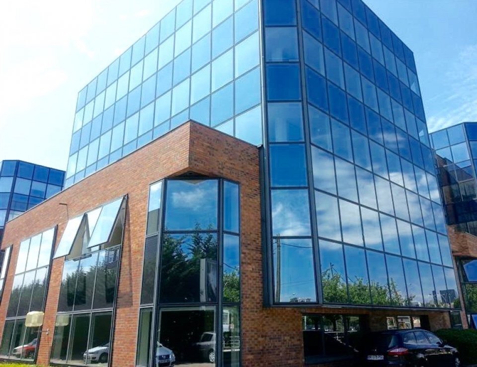 Office in Vélizy-Villacoublay for sale Building Photo- Image 1 of 6