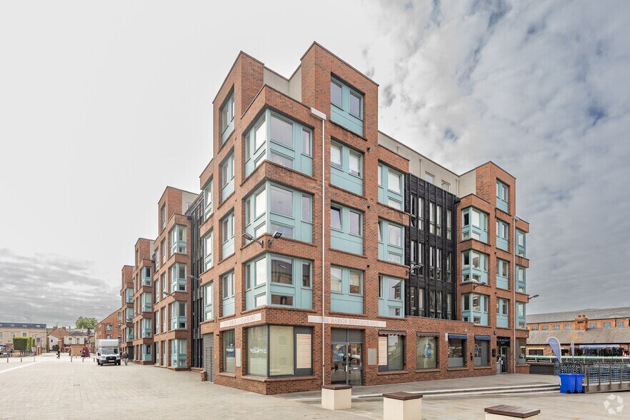 The Docks, Gloucester à louer - Photo du bâtiment - Image 3 de 5