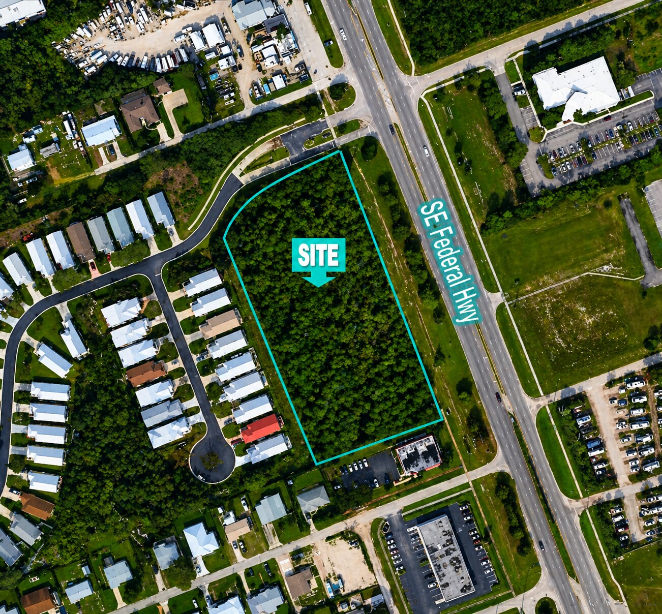 8200 SE Sugar Pines Way, Hobe Sound, FL for sale Primary Photo- Image 1 of 5