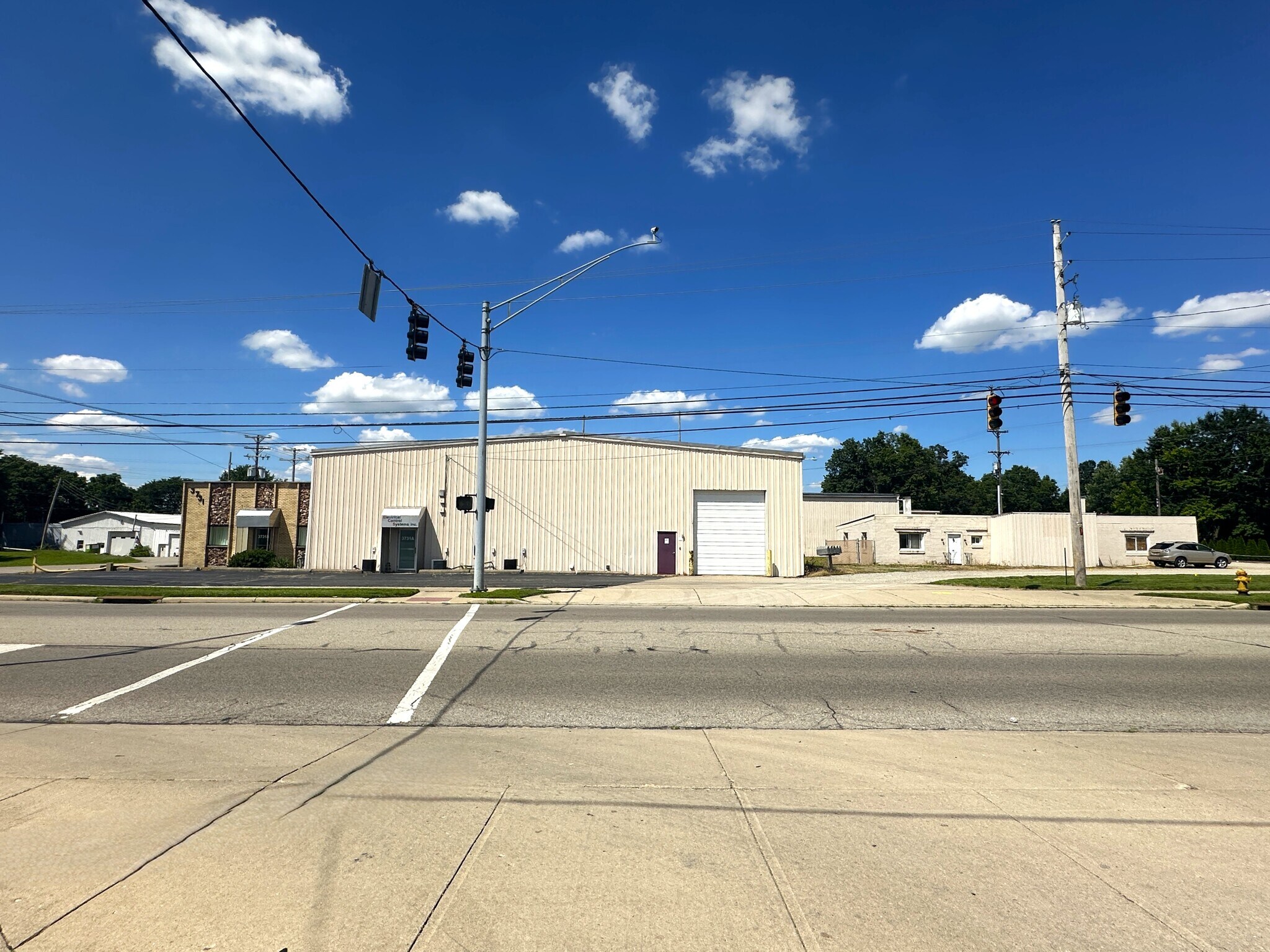 3731 W Alexandersville Bellbrook Rd, Dayton, OH à vendre Photo du bâtiment- Image 1 de 43