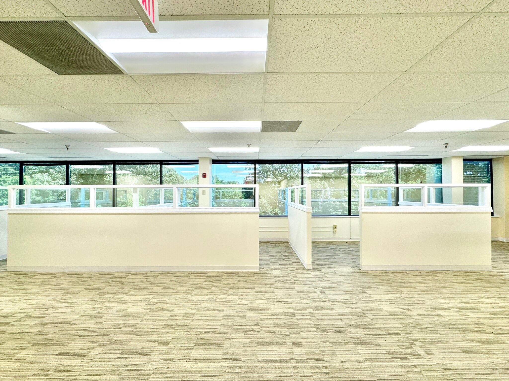 2200 Defense Hwy, Crofton, MD for lease Interior Photo- Image 1 of 22