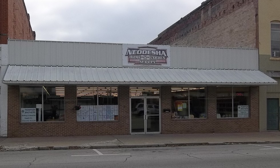 515 Main St, Neodesha, KS for sale - Building Photo - Image 1 of 1