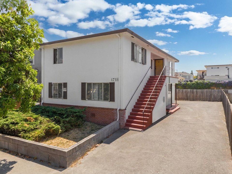 1718 6th Ave, Oakland, CA à vendre Photo du bâtiment- Image 1 de 17