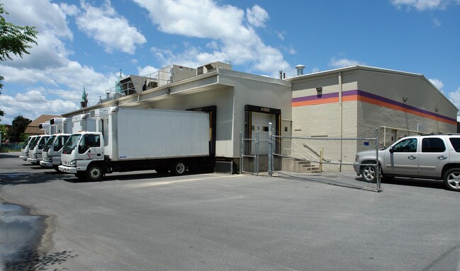 Plus de détails pour 19 Blanchard St, Lawrence, MA - Local d'activités à louer