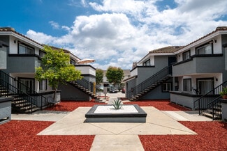 Plus de détails pour 875 N Olive St, Orange, CA - Multi-résidentiel à vendre