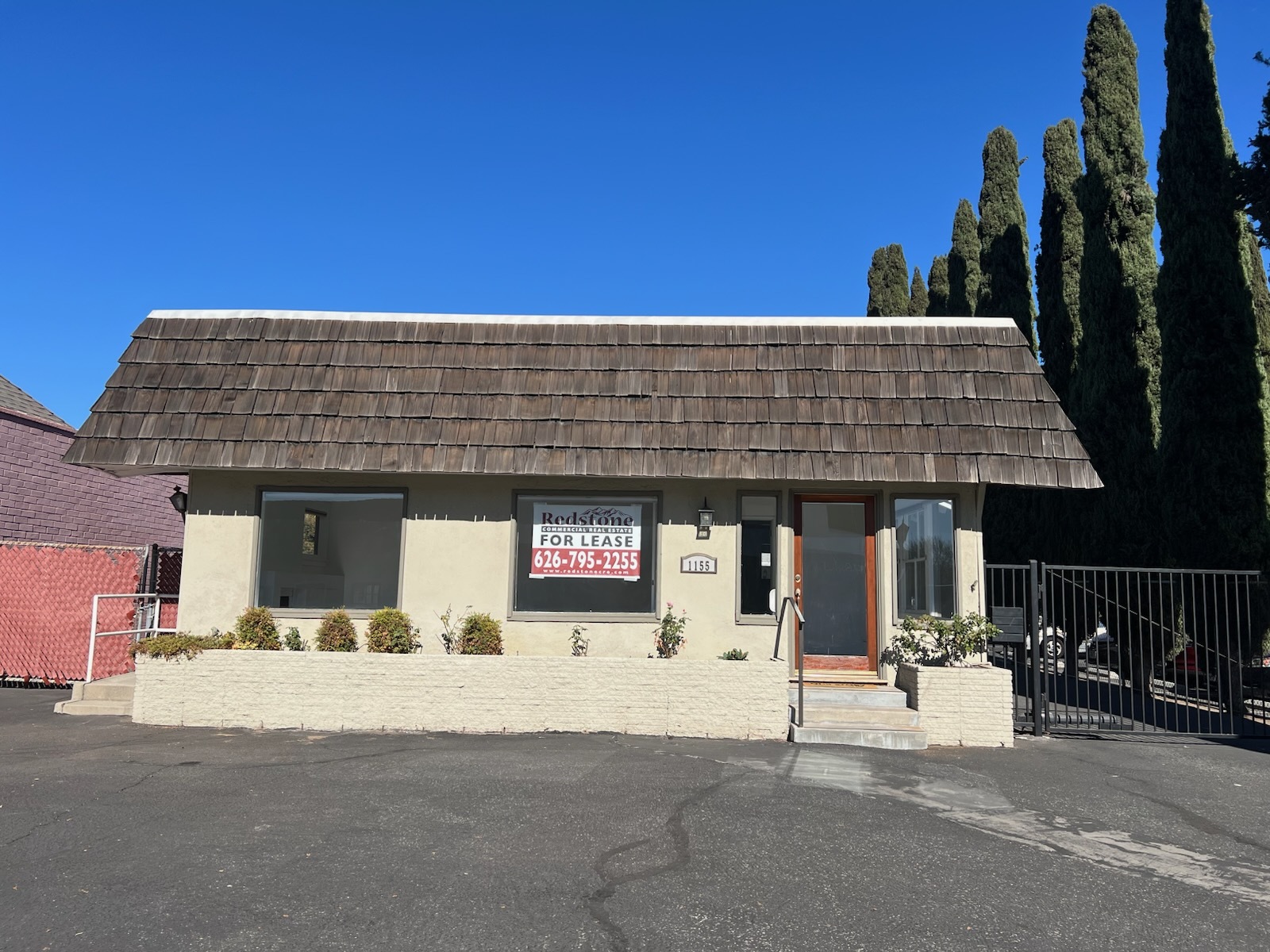 1155 E Green St, Pasadena, CA for lease Building Photo- Image 1 of 5