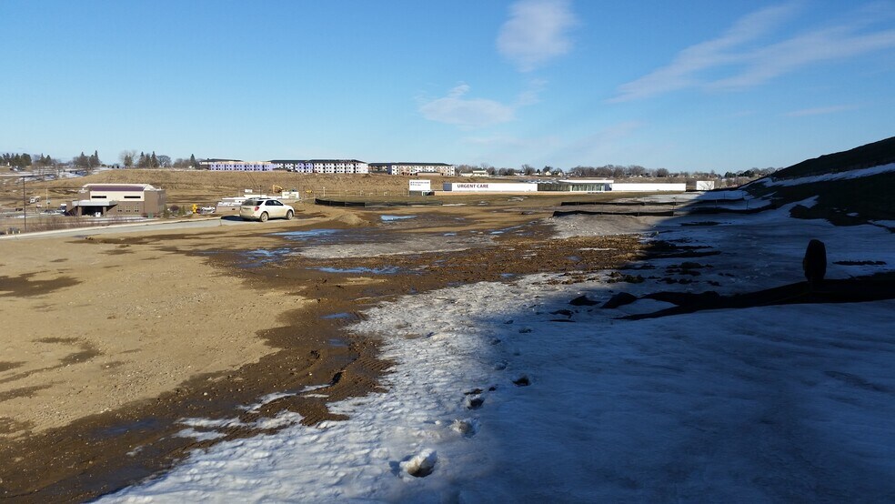 5550 1/2 Sergeant Rd, Sioux City, IA à vendre - Photo du bâtiment - Image 3 de 3