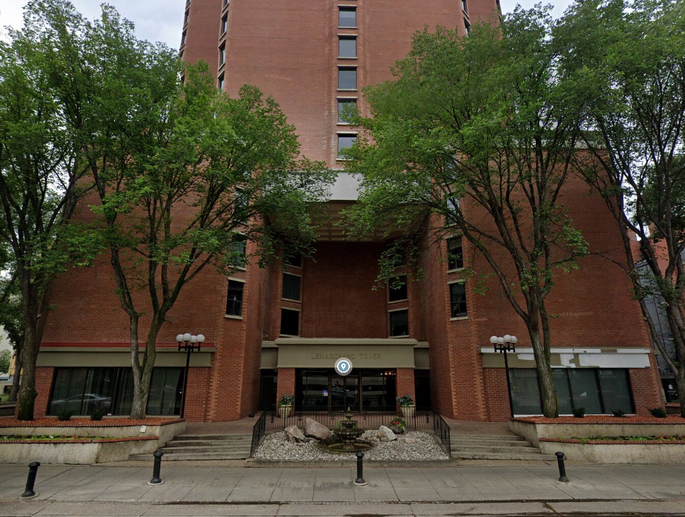 11503 100th Ave NW, Edmonton, AB for sale Building Photo- Image 1 of 6